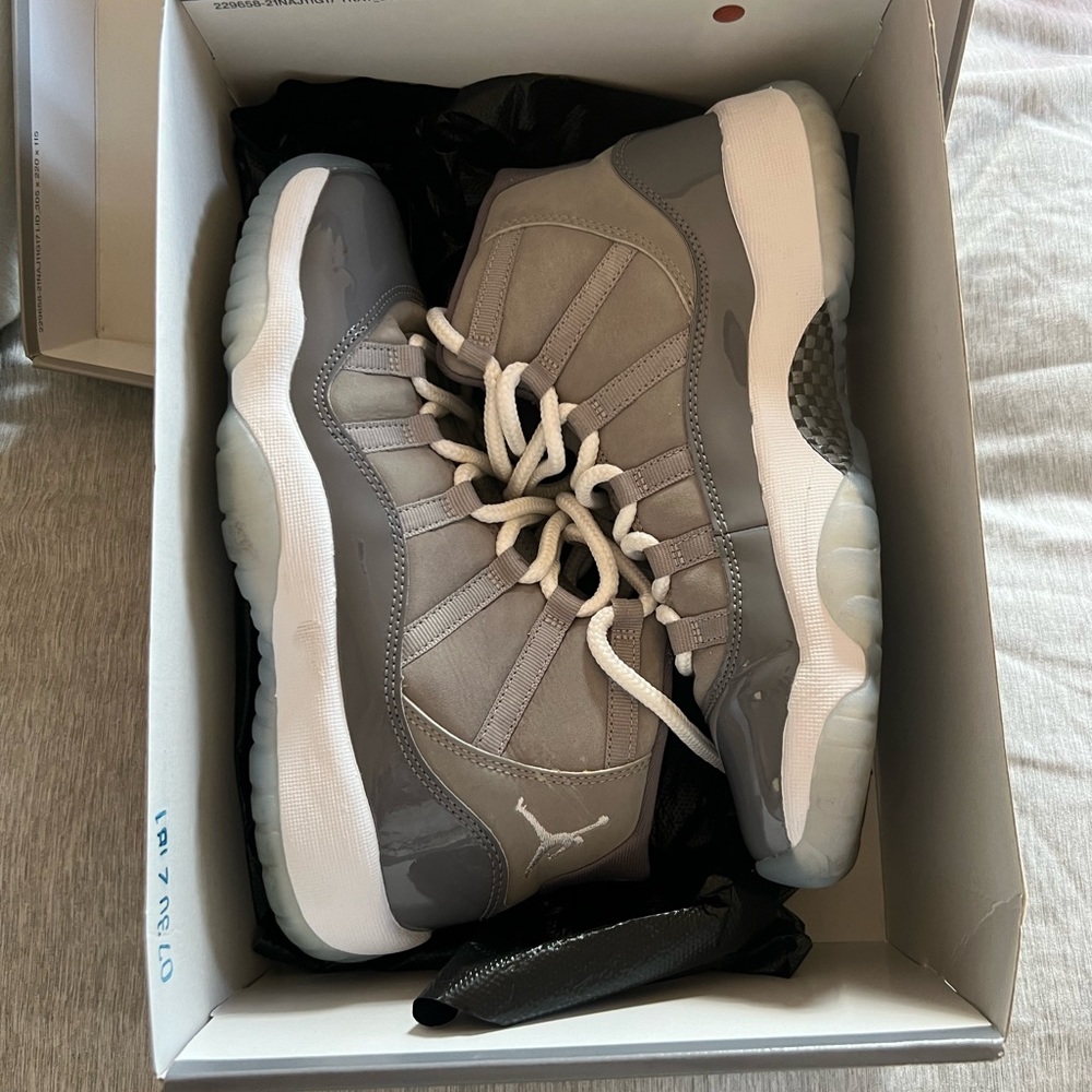 Retro Jordan Cool Grey 11’s